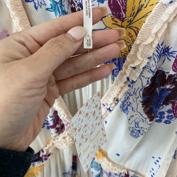 Free people floral tunic NWT - Picture 5 of 6